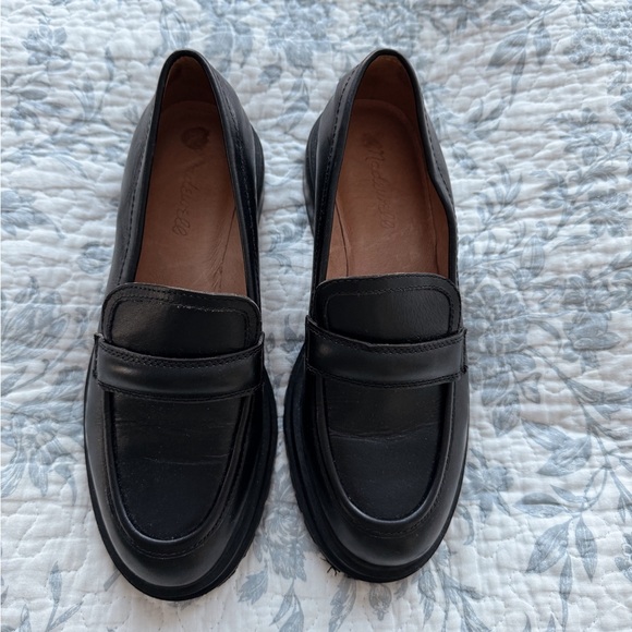Madewell Shoes - Madewell Black Leather Loafers